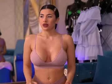 Check-out your craziest wishes with our pick of gaming cams models, featuring big knockers, round tails and tight twats.