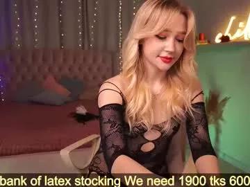 Check-out your craziest wishes with our pick of gaming cams models, featuring big knockers, round tails and tight twats.
