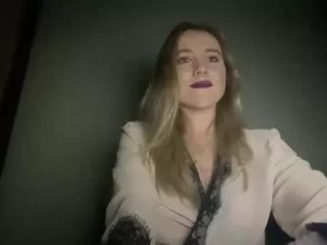 lesliieadams from Chaturbate