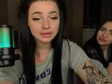 lisaanddenis from Chaturbate is Freechat