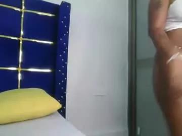Check-out your craziest wishes with our pick of gaming cams models, featuring big knockers, round tails and tight twats.