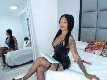 Check-out your craziest wishes with our pick of gaming cams models, featuring big knockers, round tails and tight twats.