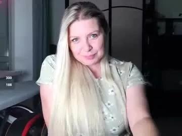 luxury_white from Chaturbate is Freechat