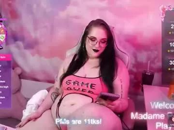 Check-out your craziest wishes with our pick of gaming cams models, featuring big knockers, round tails and tight twats.