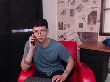 magic_boy01 from Chaturbate is Freechat