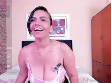 Check-out your craziest wishes with our pick of gaming cams models, featuring big knockers, round tails and tight twats.