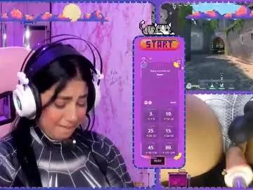 Check-out your craziest wishes with our pick of gaming cams models, featuring big knockers, round tails and tight twats.