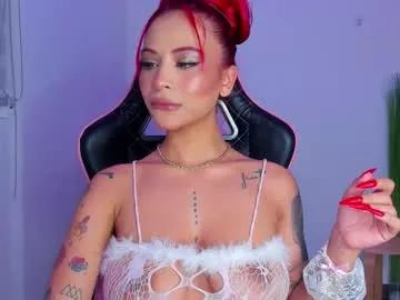 Check-out your craziest wishes with our pick of gaming cams models, featuring big knockers, round tails and tight twats.