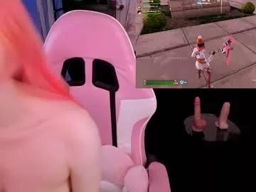 Check-out your craziest wishes with our pick of gaming cams models, featuring big knockers, round tails and tight twats.