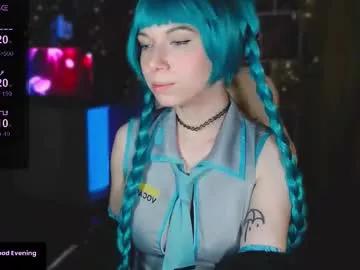 Check-out your craziest wishes with our pick of gaming cams models, featuring big knockers, round tails and tight twats.