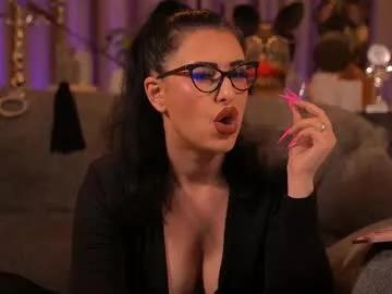mistresskellykent from Chaturbate is Freechat