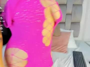 Check-out your craziest wishes with our pick of gaming cams models, featuring big knockers, round tails and tight twats.