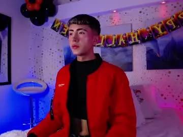 noah_xitruxx from Chaturbate is Freechat