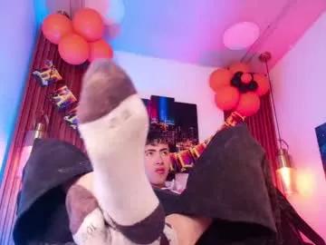 noah_xitruxx from Chaturbate is Freechat