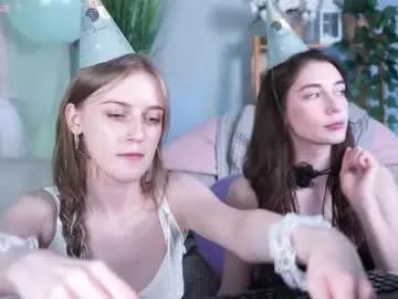 oliviamcclean from Chaturbate is Freechat