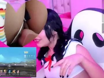 Check-out your craziest wishes with our pick of gaming cams models, featuring big knockers, round tails and tight twats.