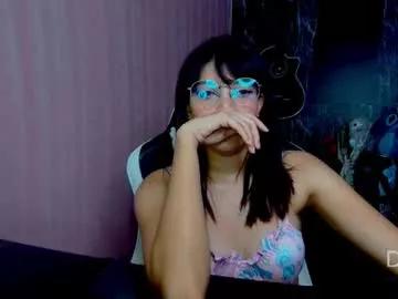 piixiie_d_oll from Chaturbate