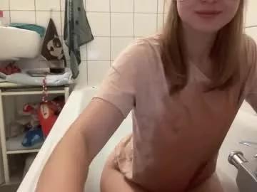 poppysweety422 from Chaturbate is Freechat