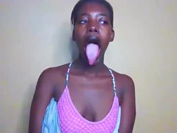 prettyzuzu from Chaturbate is Freechat