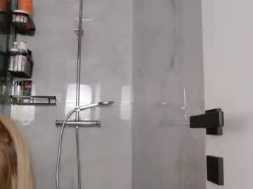 saradiamond01 from Chaturbate