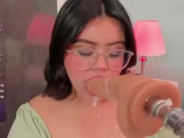 sarah_gold_1 from Chaturbate is Freechat