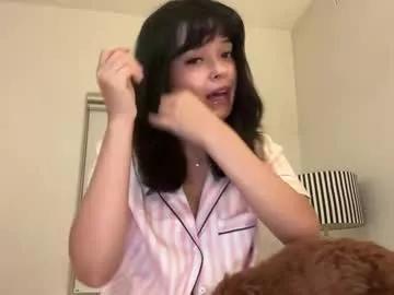 sarah_heart_aus from Chaturbate