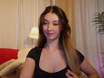 sarasuo from Chaturbate