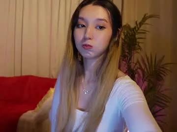 sarasuo from Chaturbate