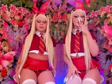 Check-out your craziest wishes with our pick of gaming cams models, featuring big knockers, round tails and tight twats.