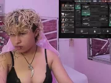 Check-out your craziest wishes with our pick of gaming cams models, featuring big knockers, round tails and tight twats.
