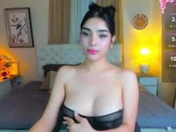 Check-out your craziest wishes with our pick of gaming cams models, featuring big knockers, round tails and tight twats.