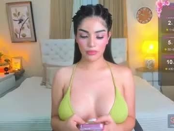 Check-out your craziest wishes with our pick of gaming cams models, featuring big knockers, round tails and tight twats.