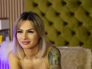 Check-out your craziest wishes with our pick of gaming cams models, featuring big knockers, round tails and tight twats.
