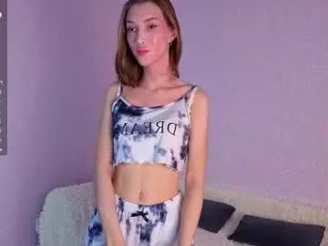 tiny_lilyy from Chaturbate is Freechat