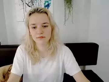Urteddy_bear webcams show profile image 