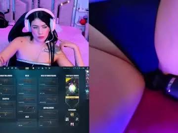 Check-out your craziest wishes with our pick of gaming cams models, featuring big knockers, round tails and tight twats.