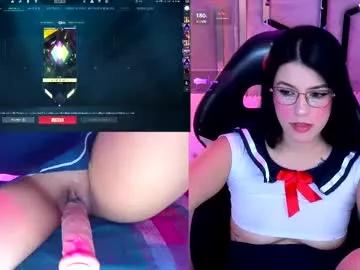 Check-out your craziest wishes with our pick of gaming cams models, featuring big knockers, round tails and tight twats.