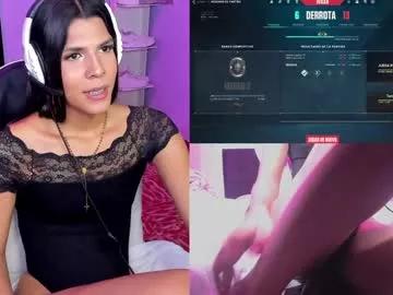 Check-out your craziest wishes with our pick of gaming cams models, featuring big knockers, round tails and tight twats.