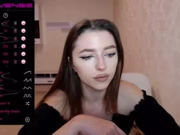 vikkimilk7 from Chaturbate