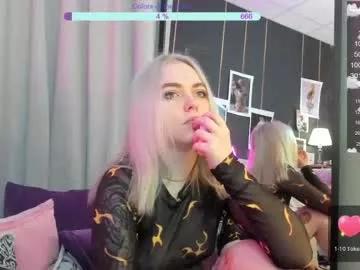 yummy_emilly from Chaturbate