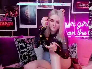 Yummy_emilly webcams show profile image 