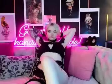 yummy_emilly from Chaturbate