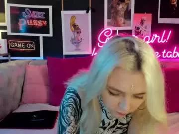 yummy_emilly from Chaturbate