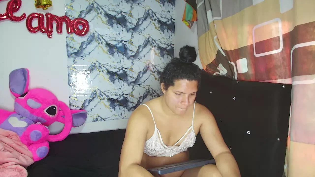 ailalove from Cherry is Freechat