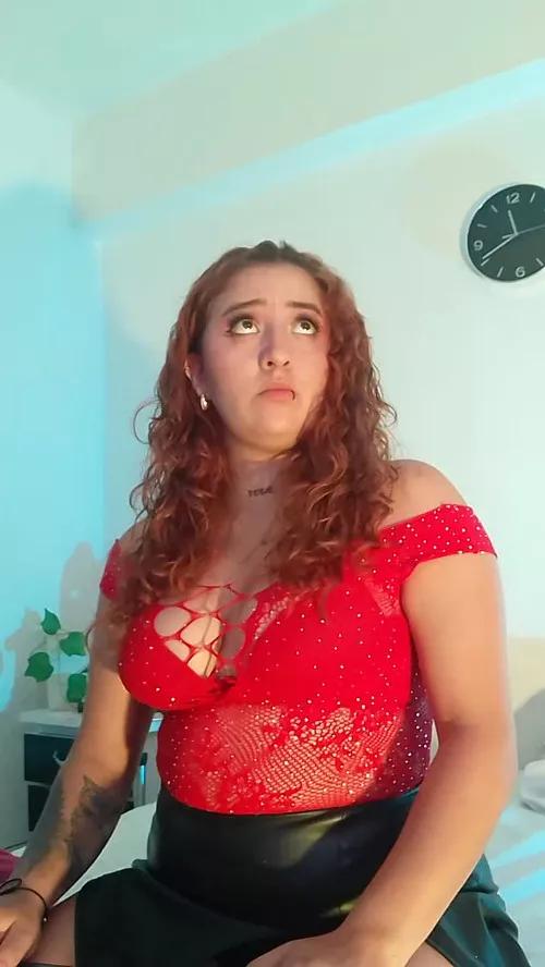 Check-out your craziest wishes with our pick of gaming cams models, featuring big knockers, round tails and tight twats.