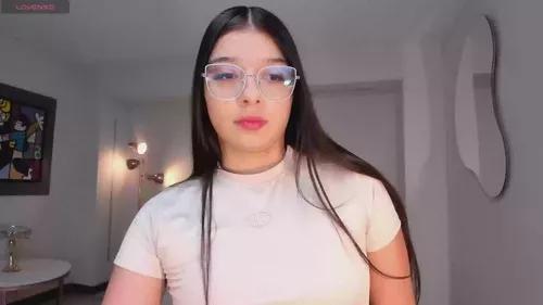 alanacardona from Cherry is Freechat