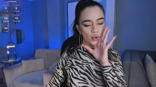 Check-out your craziest wishes with our pick of gaming cams models, featuring big knockers, round tails and tight twats.