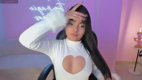 Photos of alanaford from Cherry is Freechat