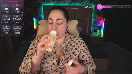 Check-out your craziest wishes with our pick of gaming cams models, featuring big knockers, round tails and tight twats.