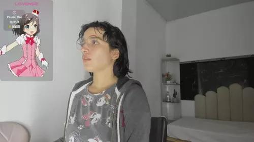 annyrosee from Cherry is Freechat
